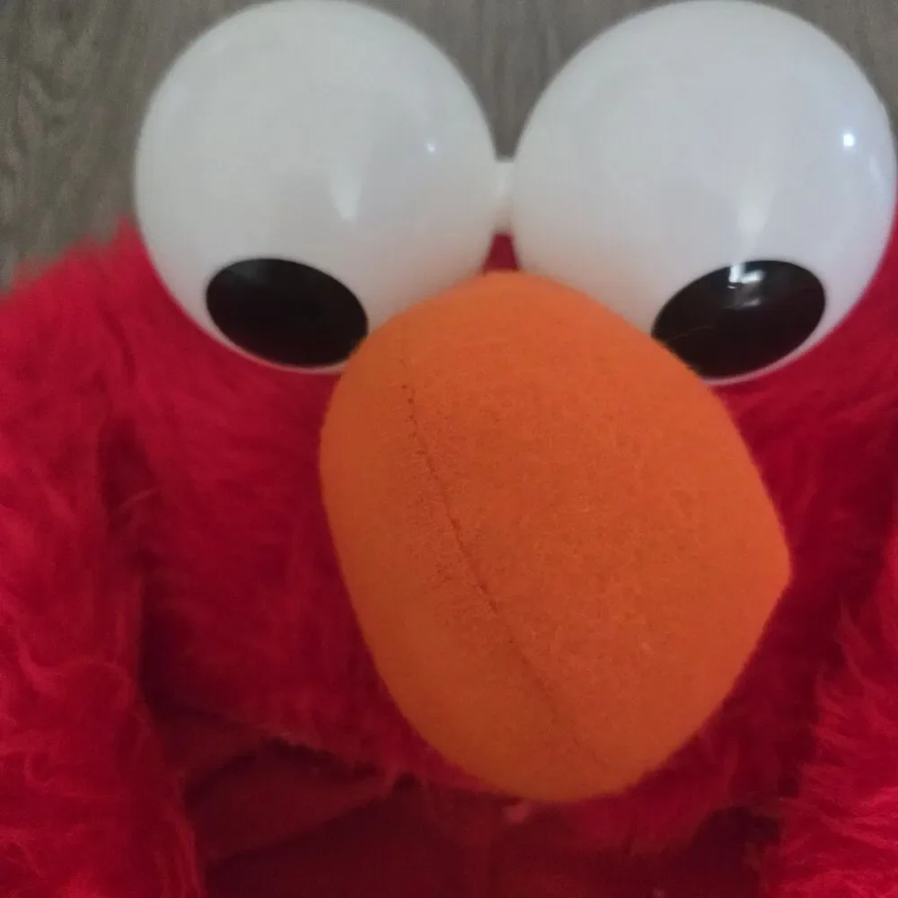 Vintage Sesame Street Elmo Costume Disguise Toddler SZ 2-4 Tickle Me Sound Belt